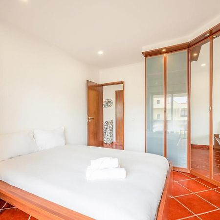 Guestready - Glowing Hideaway In Almada Cameră foto