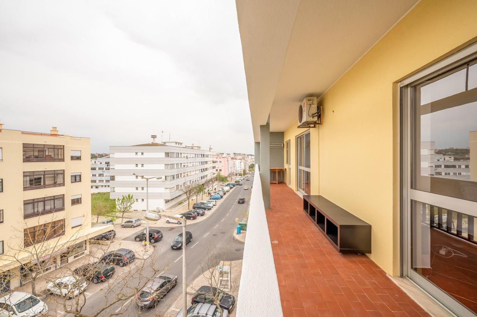 Guestready - Glowing Hideaway In Almada Cameră foto